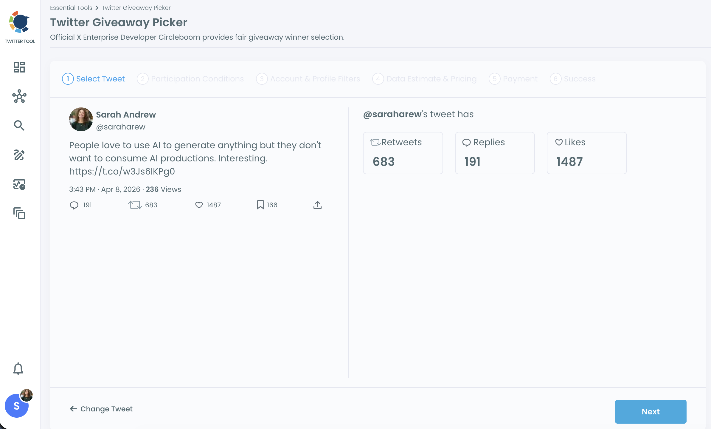 Giveaway Picker tweet preview with retweet, reply and like counts, and the Change Tweet and Next buttons